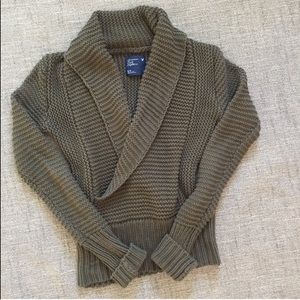 American Eagle Outfitters Sweaters - American Eagle Army Green Sweater American Eagle Outfitters Sweaters - American Eagle Army Green Sweater